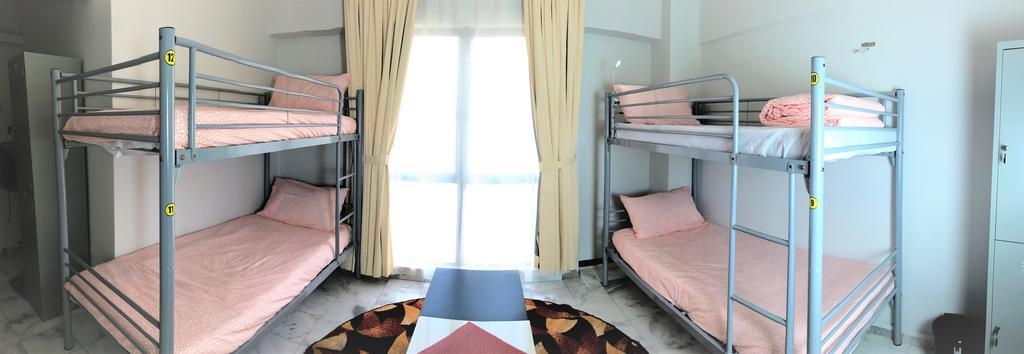 Klcc Dorm Hostel Kuala Lumpur Exteriör bild