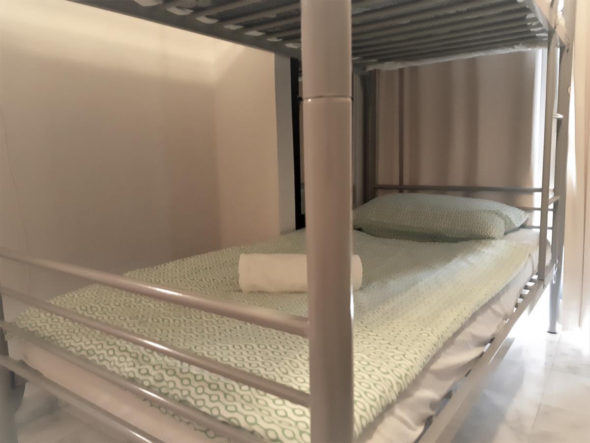 Klcc Dorm Hostel Kuala Lumpur Exteriör bild